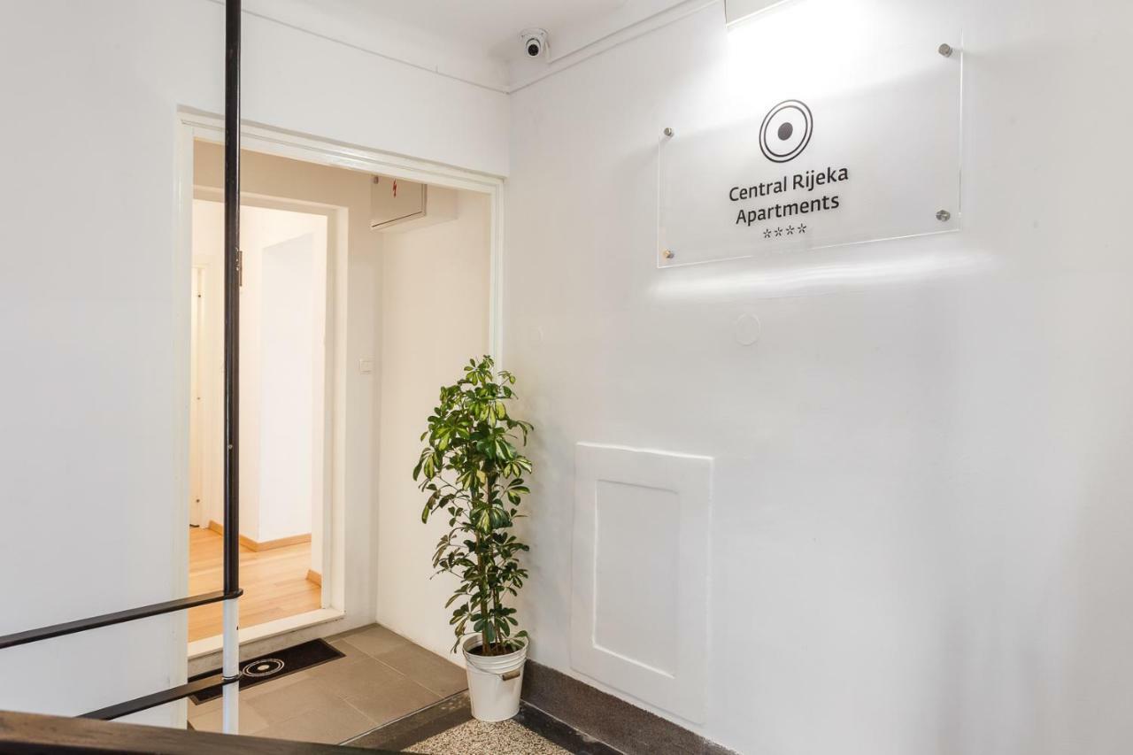 Central Rijeka Apartments Ciottina 24 ภายนอก รูปภาพ