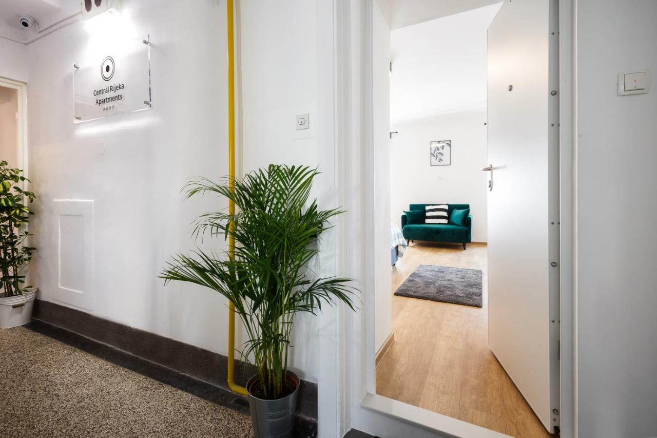 Central Rijeka Apartments Ciottina 24 ภายนอก รูปภาพ