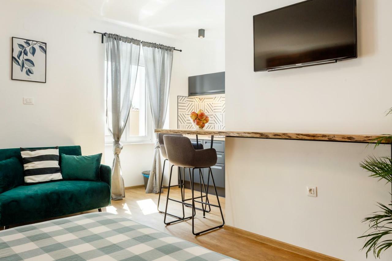 Central Rijeka Apartments Ciottina 24 ภายนอก รูปภาพ
